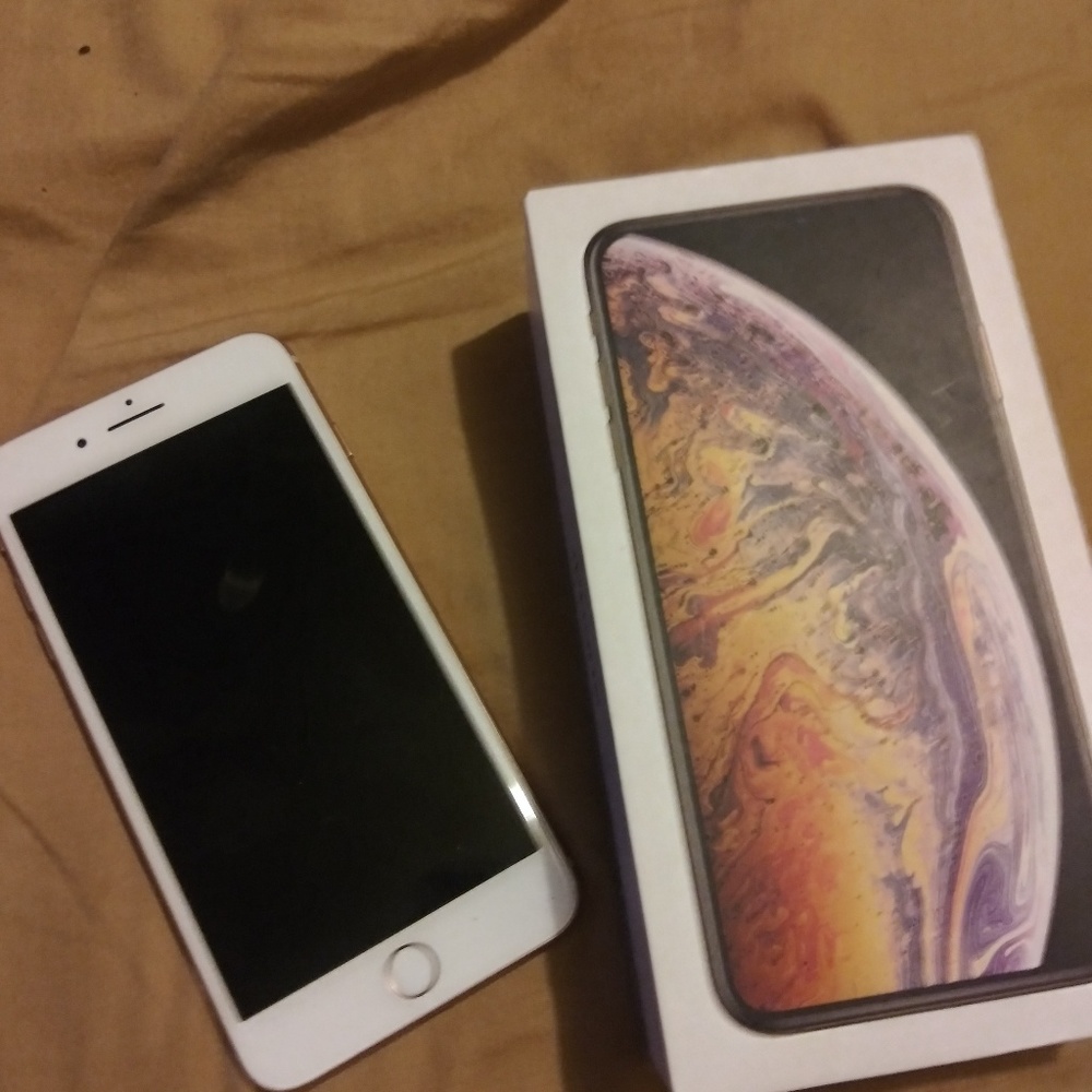 Apple IPhone 8 PLUS